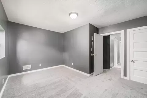 99-101 Whitethorne Ave, Columbus, OH 43223 photo 20