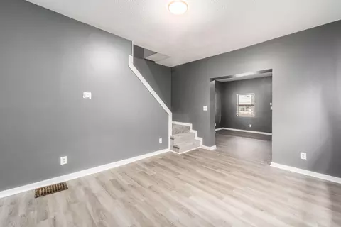 99-101 Whitethorne Ave, Columbus, OH 43223 photo 7