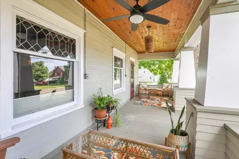 520 E Main St, Hebron, OH 43025 photo 6