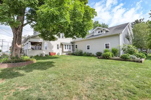 520 E Main St, Hebron, OH 43025 photo 3