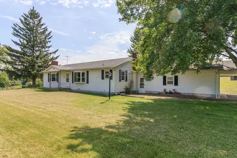 5655 Westfall Rd SW, Lancaster, OH 43130