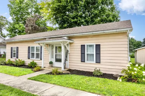 120 S Stanley St, Bellefontaine, OH 43311