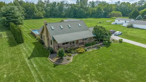 4917 Refugee Rd SW, Hebron, OH 43025