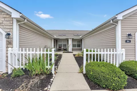 24 Ellington Commons Ln, Granville, OH 43023