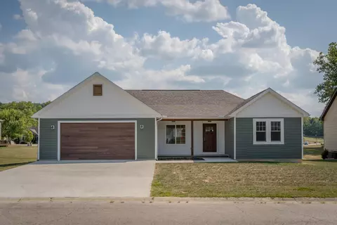 32309 Cedar Ln, Logan, OH 43138