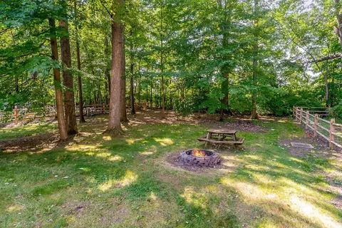 77 Beech Ct, Delaware, OH 43015 photo 27
