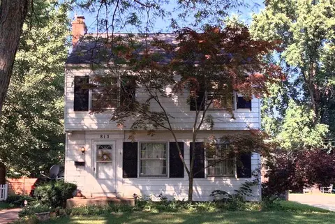813 Griswold St, Worthington, OH 43085