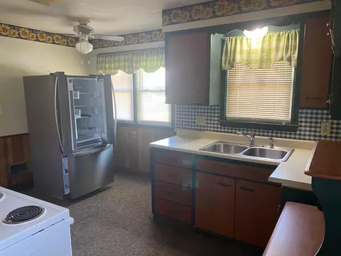 1083 Wilson Ave, Marion, OH 43302 photo 5