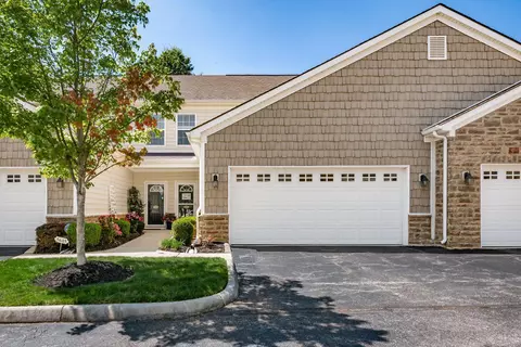 5649 Niagara Reserve Dr, Westerville, OH 43081