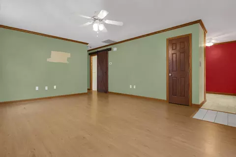 3857 Farm Brook Ln, Columbus, OH 43204 photo 7