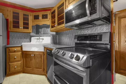 3857 Farm Brook Ln, Columbus, OH 43204 photo 11