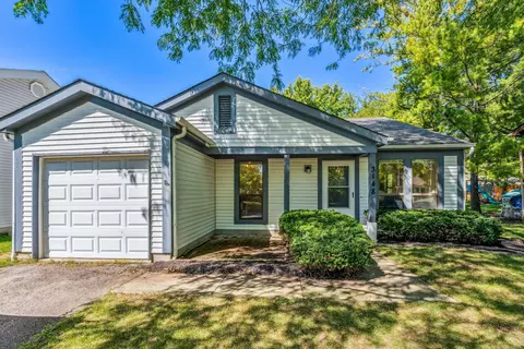 3148 Eppleworth Dr, Dublin, OH 43017