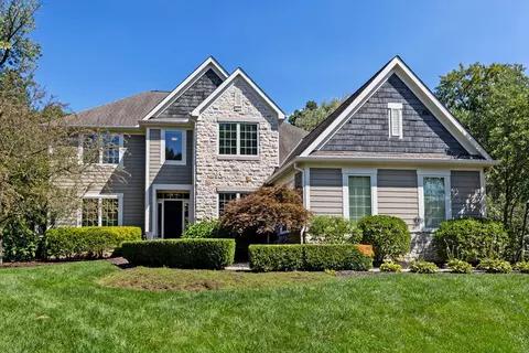 7070 Pleasant Colony Cir, Blacklick, OH 43004