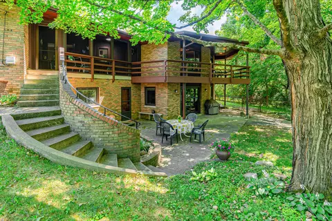 2690 Haverford Rd, Columbus, OH 43220