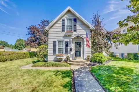 713 E High St, Mount Vernon, OH 43050