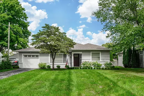 2094 Kentwell Rd, Columbus, OH 43221