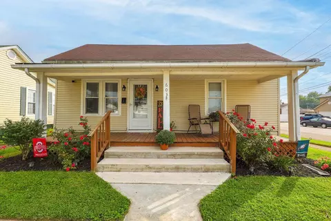 603 E Mound St, Circleville, OH 43113