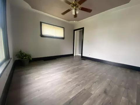 223 E Washington Ave, Marion, OH 43302 photo 11