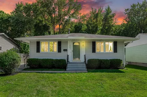 1663 Koebel Rd, Columbus, OH 43207