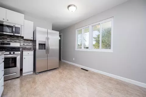 1663 Koebel Rd, Columbus, OH 43207 photo 13