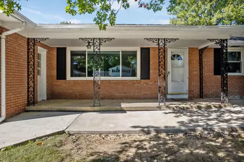 1432 Silver Ln, Mansfield, OH 44906 photo 2