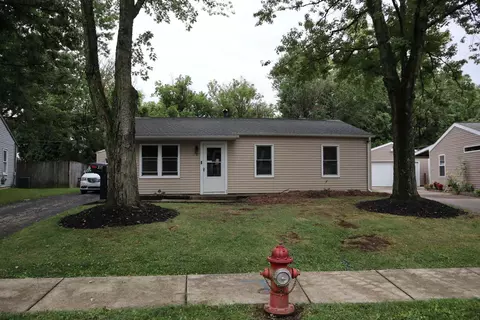 217 Crestview Dr, Johnstown, OH 43031 photo 2
