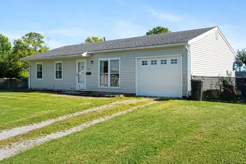 577 Easy St, Marion, OH 43302 photo 3