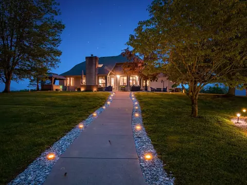 Exterior - 619 Karr Rd, Jackson, OH 45640 photo 3 of 34