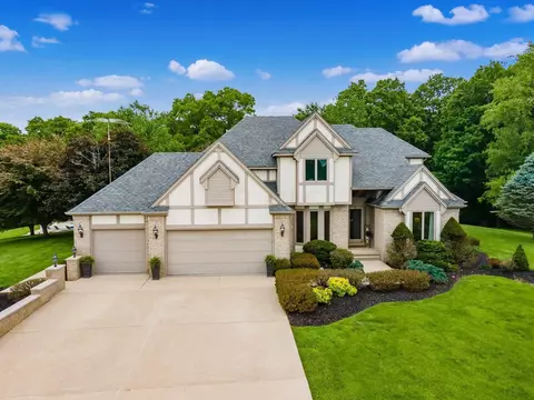 619 Karr Rd, Jackson, OH 45640