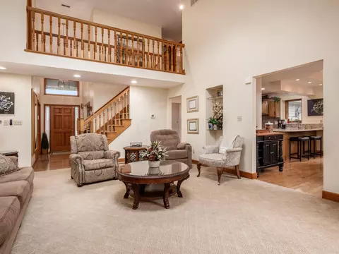 Living - 619 Karr Rd, Jackson, OH 45640 photo 2 of 6