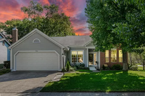7900 Chetenham Dr, Westerville, OH 43081