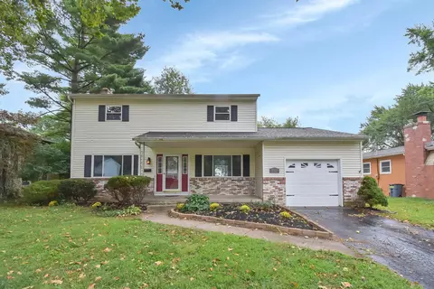 262 Rocky Fork Dr, Gahanna, OH 43230