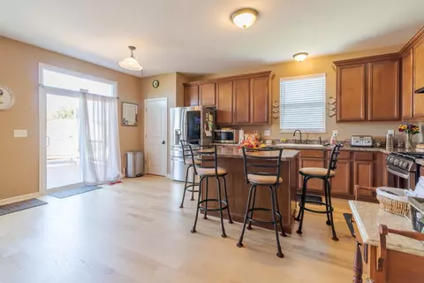482 Crestview Dr, Lithopolis, OH 43136 photo 9