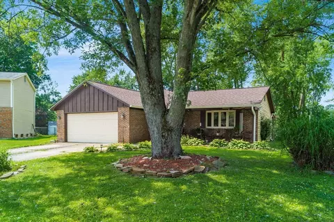 2571 Bretton Woods Dr, Columbus, OH 43231