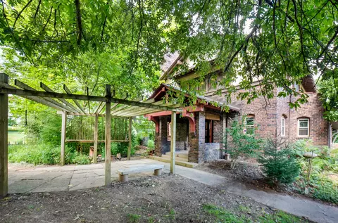 3210 State Route 13 SE, Crooksville, OH 43731