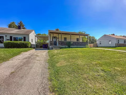 2736 Azelda St, Columbus, OH 43211