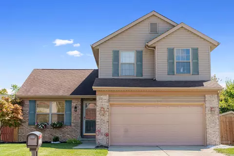 1326 Wild Oats Dr, Columbus, OH 43204