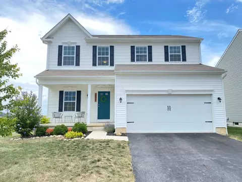 336 Karst Cir, Ashville, OH 43103
