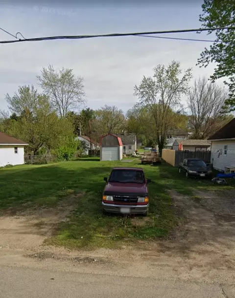 830 Jones Ave, Newark, OH 43055