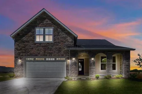 8841 Eliot Dr, Plain City, OH 43064