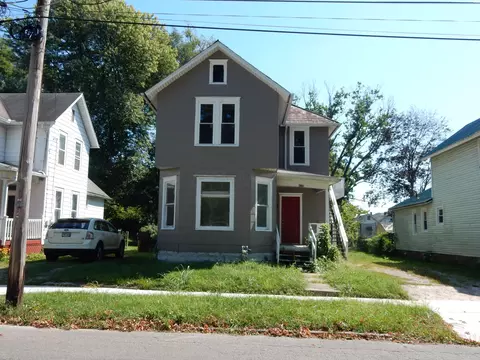 438 Central Ave, Newark, OH 43055