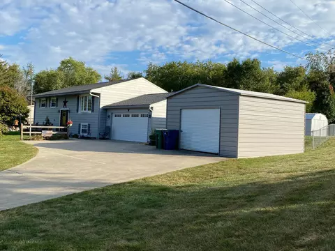 229 Tupelo Ln, Newark, OH 43055
