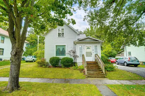 426 W 6th St, Marysville, OH 43040
