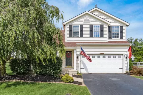 2132 Aurora Ave, Lewis Center, OH 43035