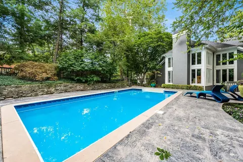 10000 Berkshire St, Pickerington, OH 43147