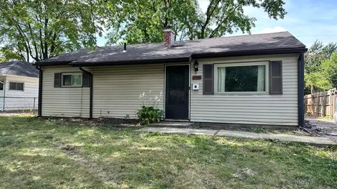3900 Dillon Dr, Columbus, OH 43227
