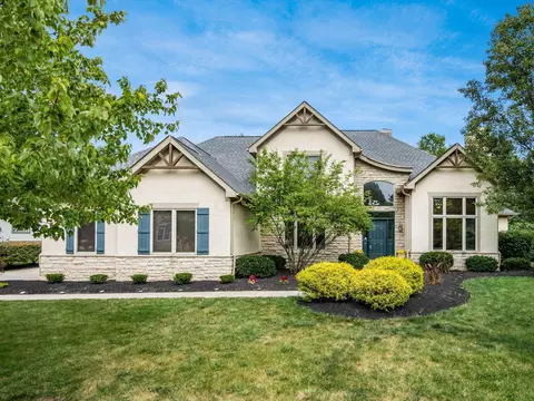 1610 Eagle Glen Dr, Blacklick, OH 43004