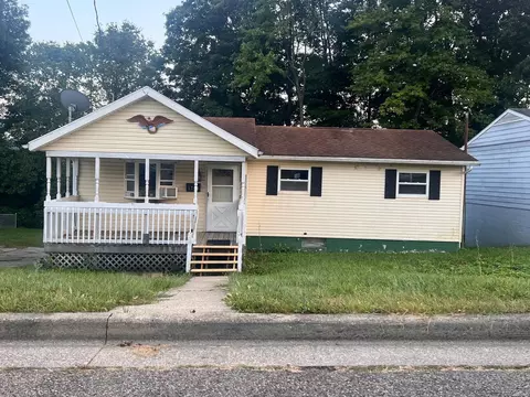 1710 W Walnut St, Lancaster, OH 43130