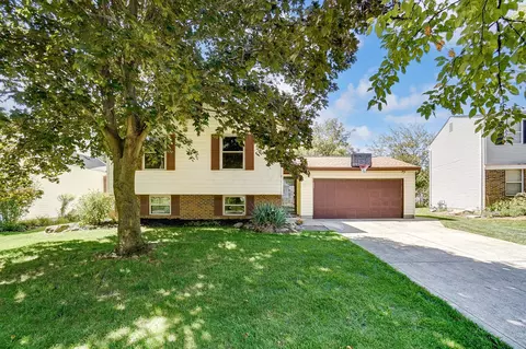 7623 Yosemite Dr, Worthington, OH 43085