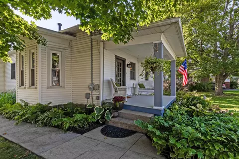 209 W Main St, Alexandria, OH 43001